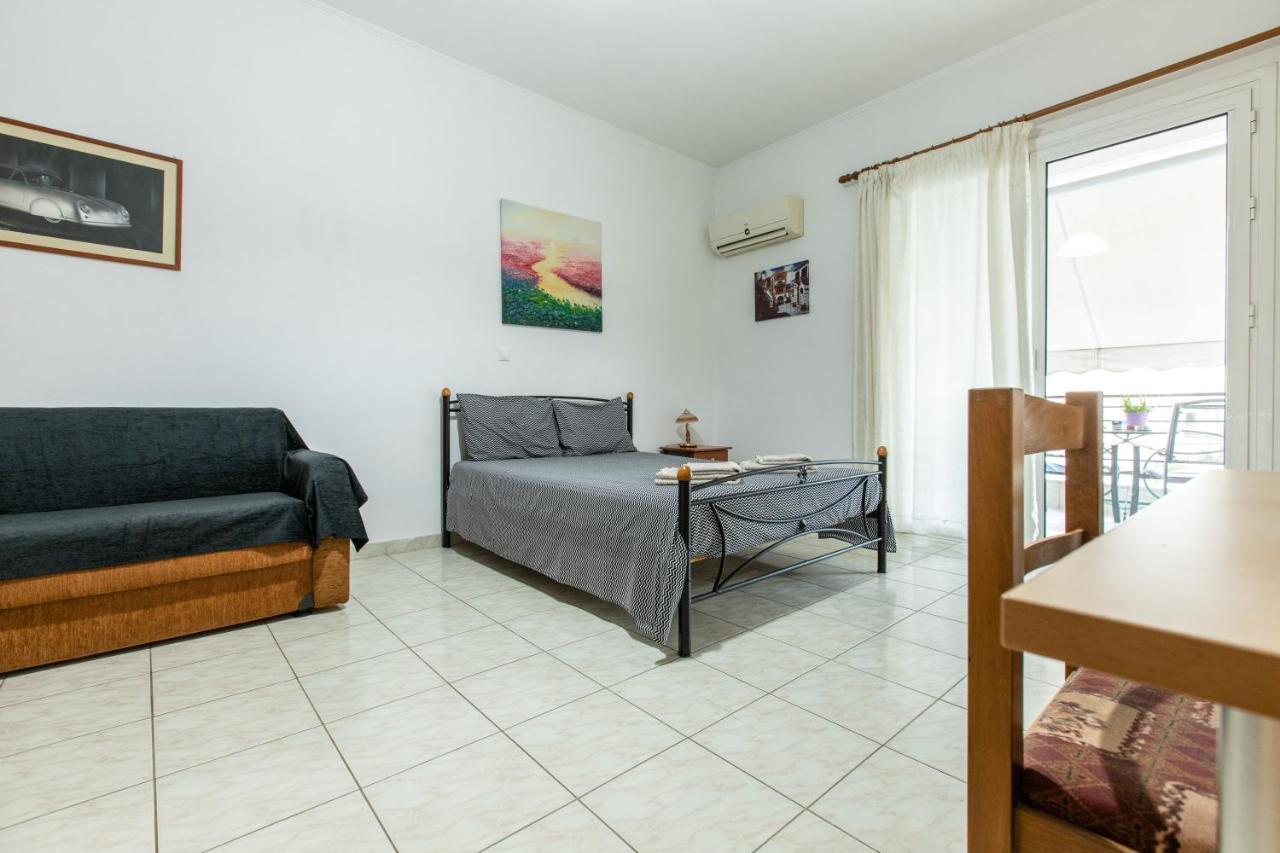 Central Cozy Apartment 3 Спарти Екстериор снимка