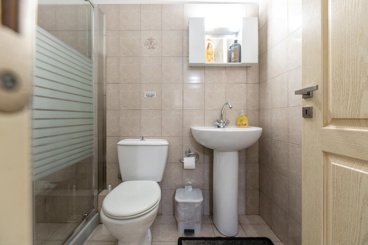 Central Cozy Apartment 3 Спарти Екстериор снимка