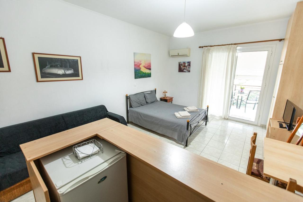 Central Cozy Apartment 3 Спарти Екстериор снимка